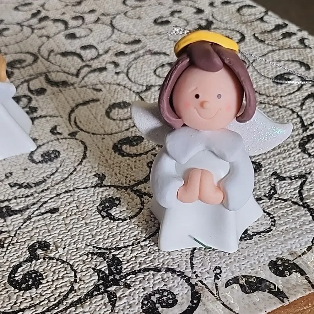 Source Unknown Angel Ornaments with Yellow and White Accents